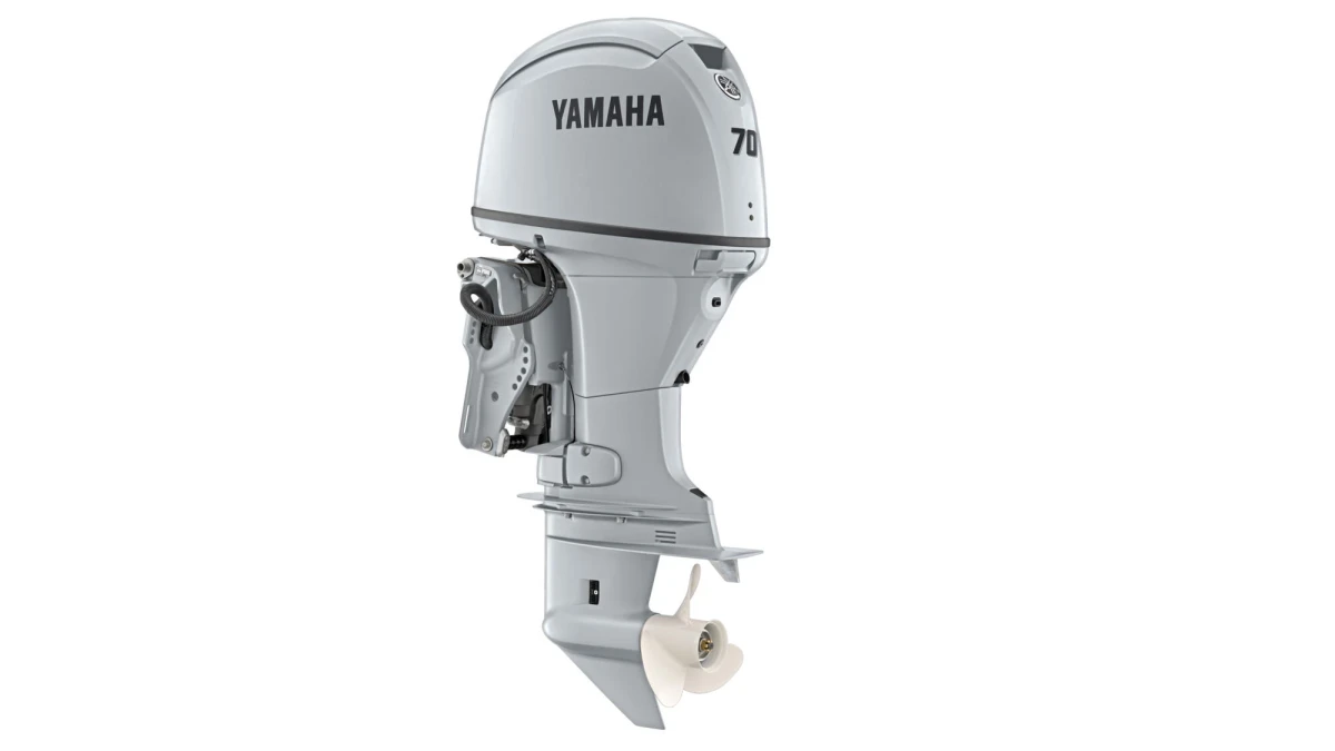 2026-yamaha-f70-eu-white-studio-001-03