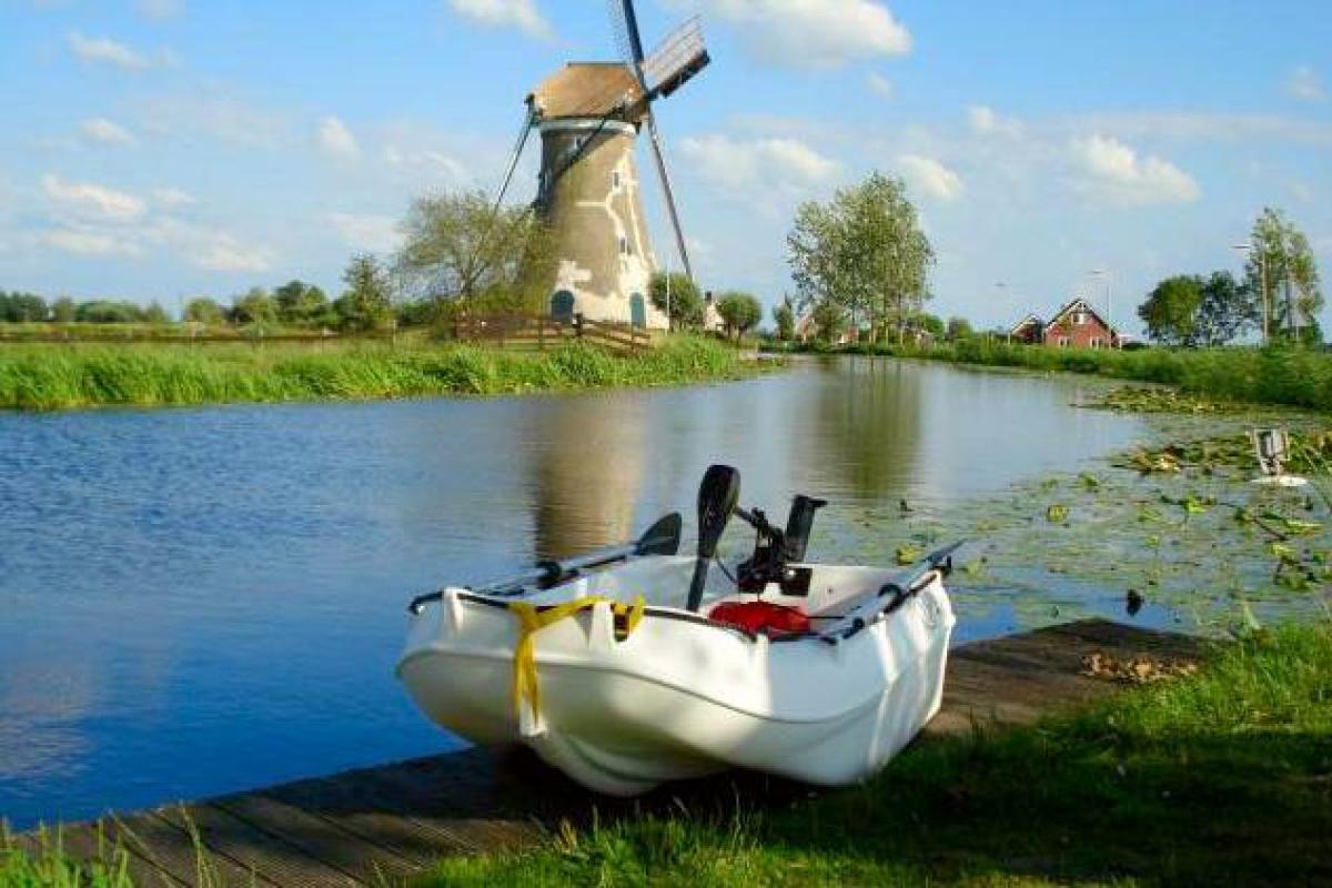 orangemarine-whaly-boats-210-ft-uai-633x422