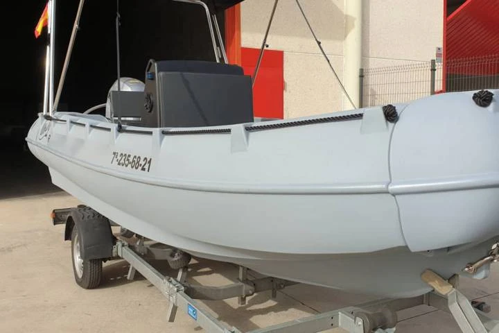 orangemarine-whaly-boats-500r-pro80-img-08-uai-720x480